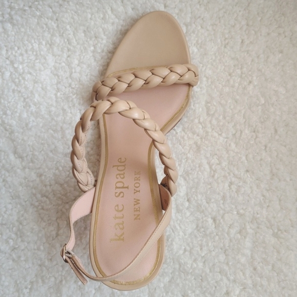 Kate Spade beige ‘Saffron’ heeled sandals. Size 10B - Picture 3 of 13
